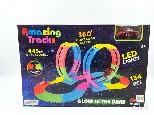 Tracks glow the - glow, dark