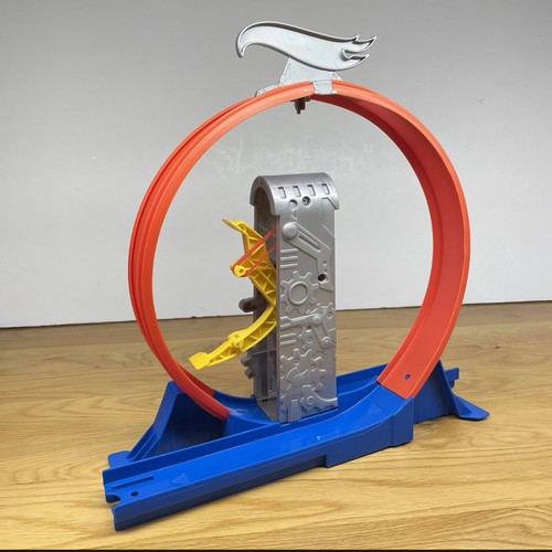 Hot wheels track builder - hot,