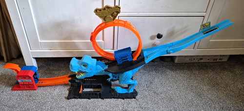 Hot wheels city rex - hot,