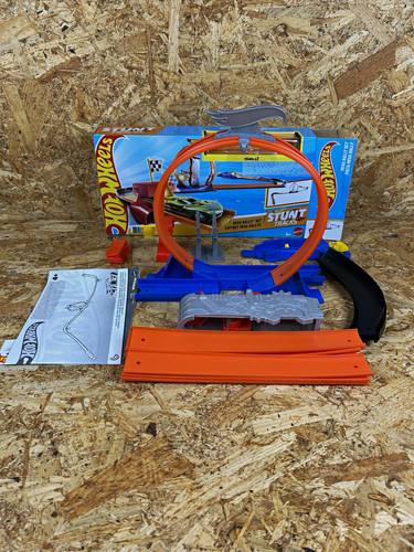 Hot wheels stunt tracks - wheels,