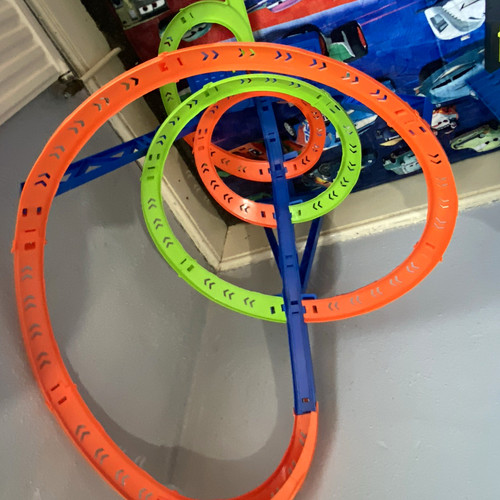 Hot wheels plastic spiral - wheels,