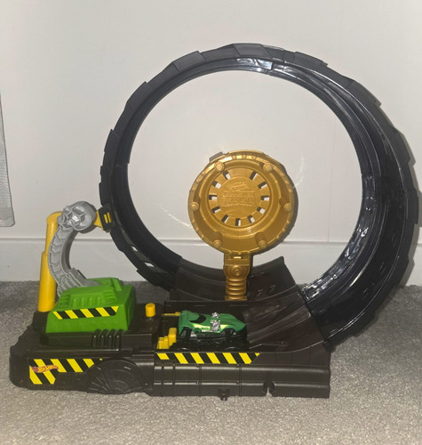 Hot wheels monster trucks loop - monster,