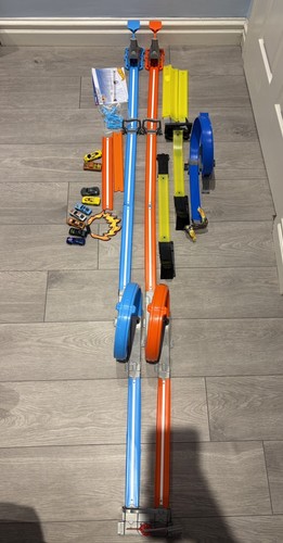 Hot wheels double loop - loop, dash