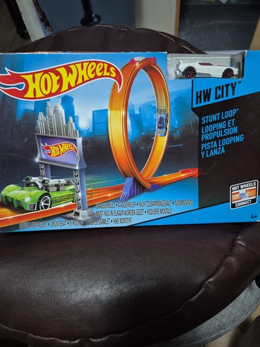 Hot wheels coty stunt loop - hot,