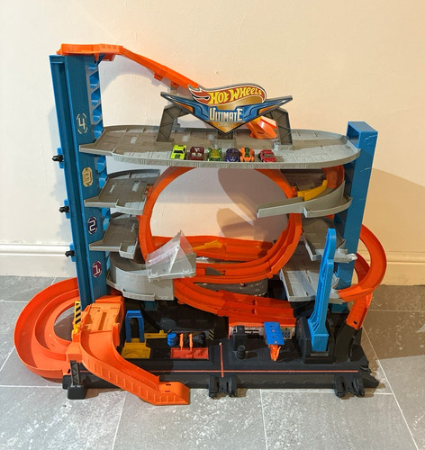 Hot wheels ultimate garage - ultimate,