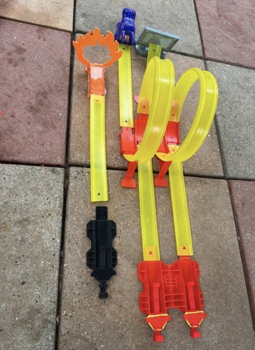 Hot wheels track - wheels,