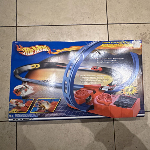 Hot wheels starter - starter, loop