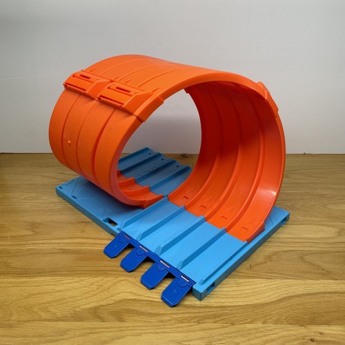 Hot wheels track - wheels, race