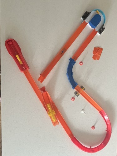 Hot wheels track builder - hot,